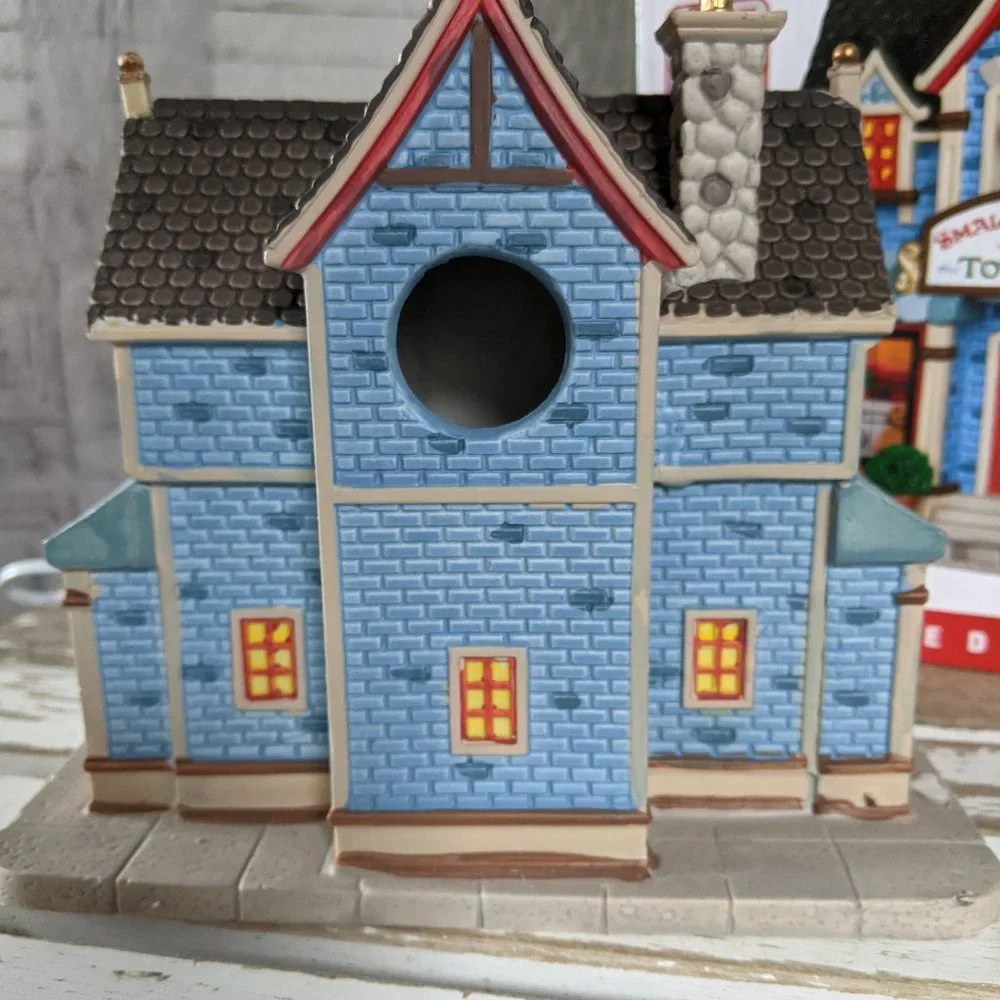 Lemax small wonders toy shop village building‎ hous